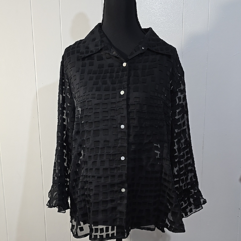 NICOLA Black Long Sleeve Velvet Burnout  Blouse L